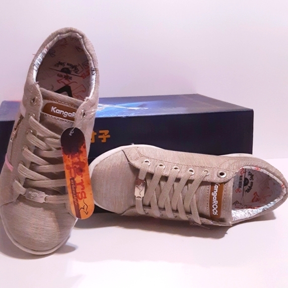 kangaROOS Shoes - 🦘KangaROOS
